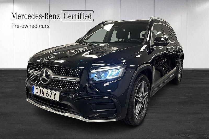 Svart Begagnad 2023 Mercedes GLB200 AMG SUV | 429 000 kr (Marknadspris) - Bild 1/4