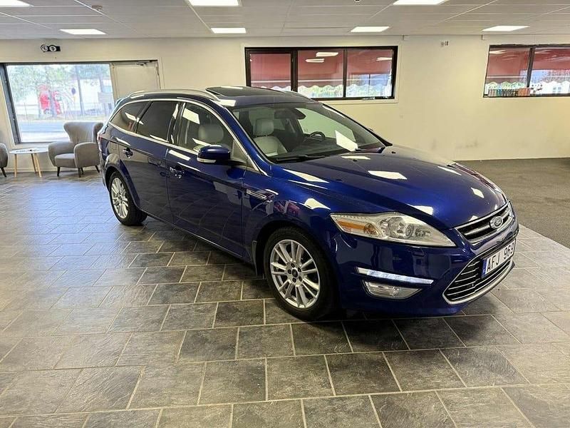 Begagnad Ford Mondeo Business Edition 163 HK (119 kW) 2013 Blå Kombi