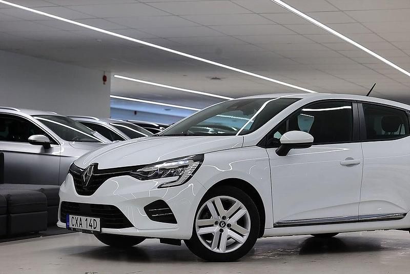 Begagnad Renault Clio V Zen 141 HK (103 kW) 2021 Vit Halvkombi