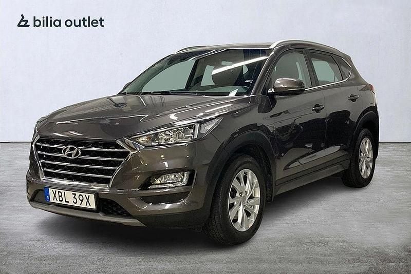 Grå Begagnad 2019 Hyundai Tucson Premium SUV | 239 900 kr (Lite dyr) - Bild 1/3