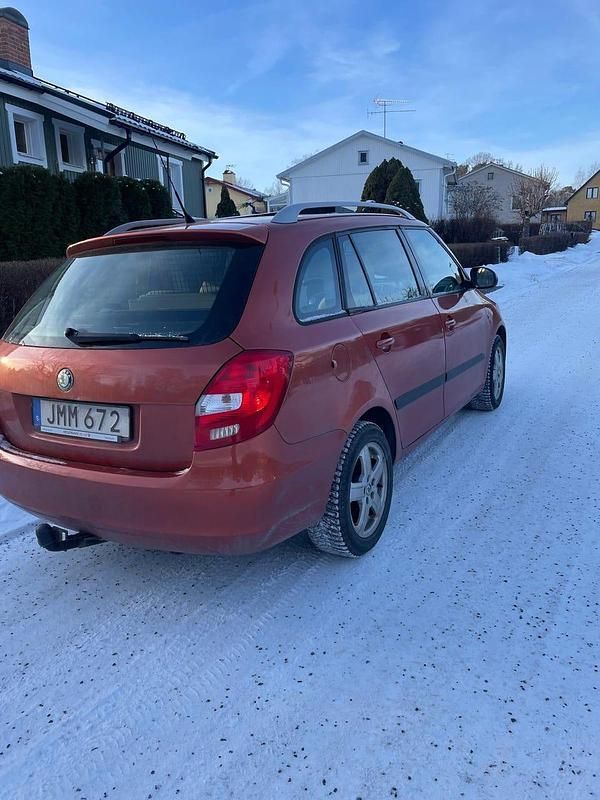Begagnad Skoda Fabia 105 HK (77 kW) 2009 Kombi
