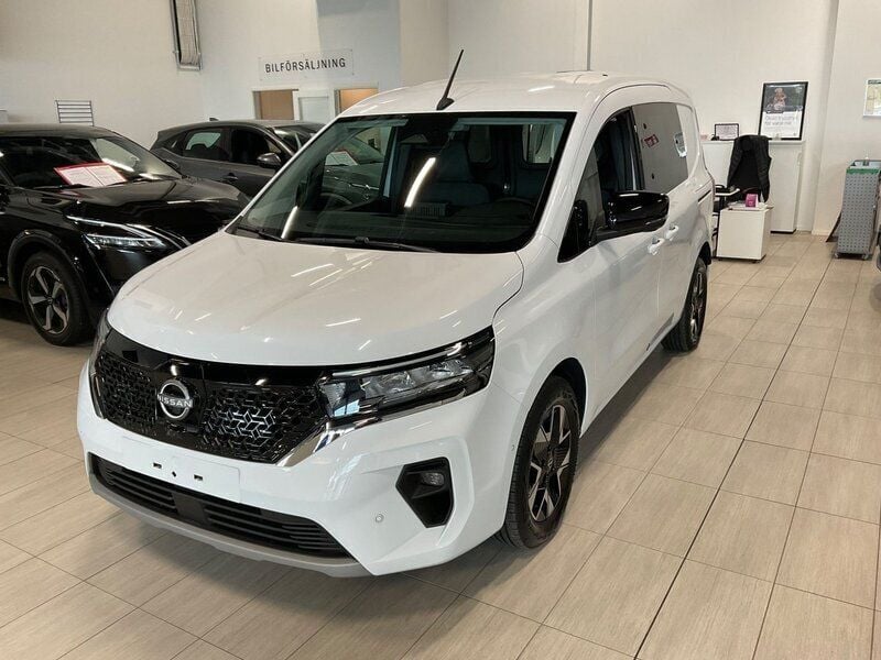 Vit Ny 2024 Nissan Townstar Tekna Minibuss | 516 250 kr (Bra pris) - Bild 1/4