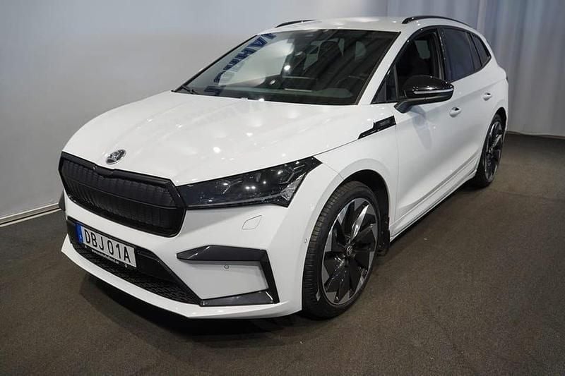 Begagnad Skoda Enyaq iV SportLine 152 kW (207 HK) 2022 Vit SUV