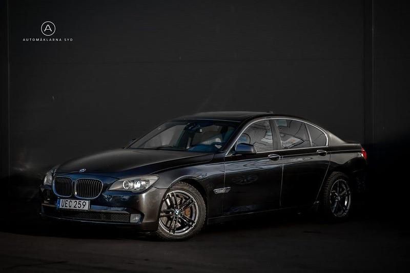Begagnad BMW 730 245 HK (180 kW) 2010 Grå Sedan