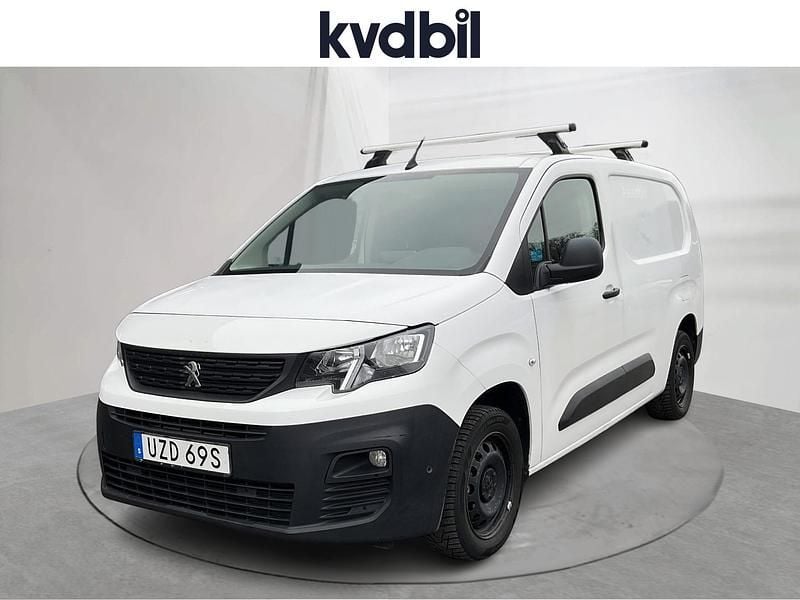 Vit Begagnad 2019 Peugeot Partner Minibuss | 109 000 kr (Superpris) - Bild 1/3