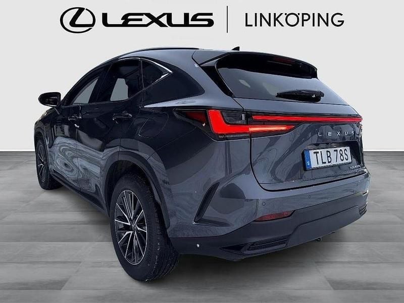 Begagnad Lexus NX450h+ Business Edition 309 HK (227 kW) 2024 Grå SUV
