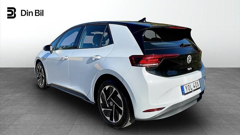 Begagnad VW ID.3 Pro Performance 150 kW (204 HK) 2022 Vit Halvkombi