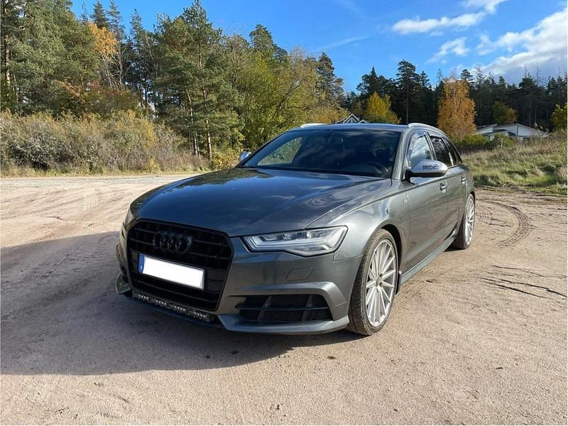 Grå Begagnad 2018 Audi A6 Ambition Kombi | 195 000 kr (Dyr) - Bild 1/4