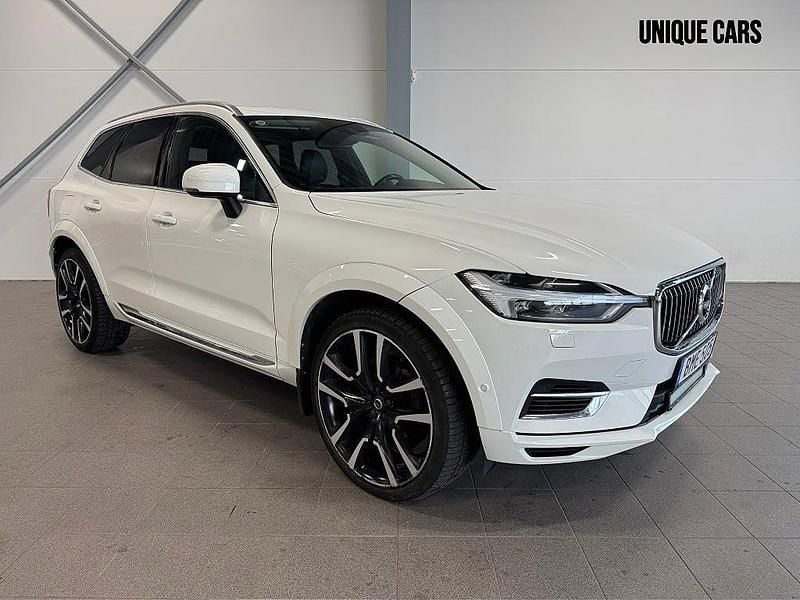 Vit Begagnad 2018 Volvo XC60 Inscription SUV | 309 900 kr (Bra pris) - Bild 1/4