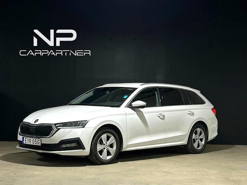 Vit Begagnad 2021 Skoda Octavia G-TEC Ambition Kombi | 164 900 kr (Marknadspris) - Bild 1/4