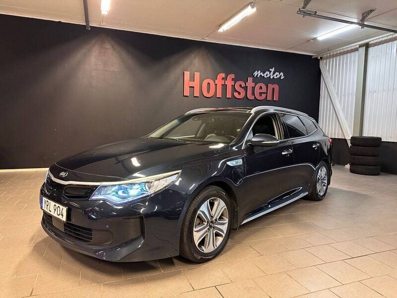Blå Begagnad 2017 Kia Optima Hybrid Sport Sedan | 119 900 kr (Marknadspris) - Bild 1/4