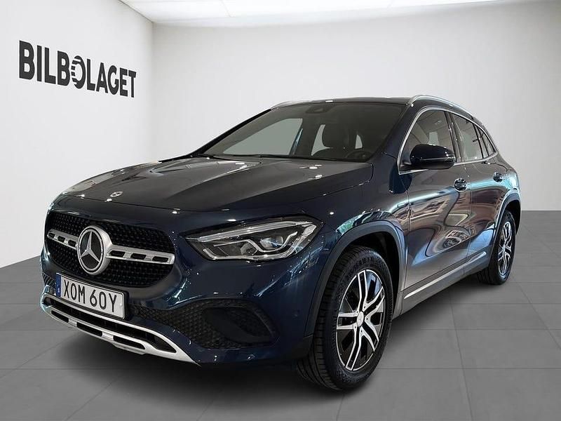 Blå Begagnad 2021 Mercedes GLA250 SUV | 339 500 kr - Bild 1/4