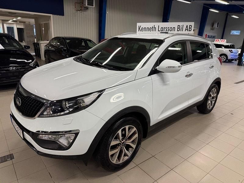 Vit Begagnad 2014 Kia Sportage Comfort SUV | 135 000 kr (Marknadspris) - Bild 1/4