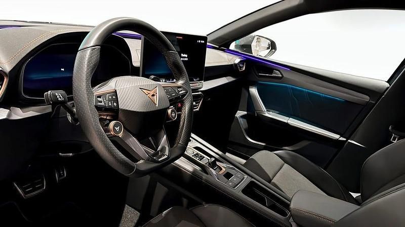 Begagnad Cupra Leon 150 HK (110 kW) 2024 Mörkgrå Kombi