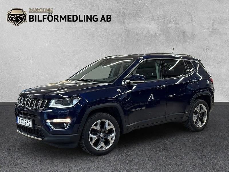 Blå Begagnad 2017 Jeep Compass Limited SUV | 149 800 kr (Marknadspris) - Bild 1/4