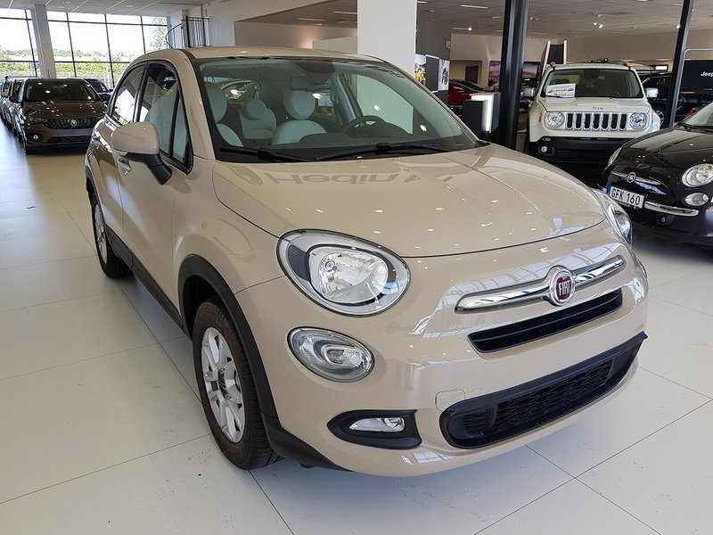 Såld Fiat 500X beige cappuccino, begagnad 2017, 0 mil i