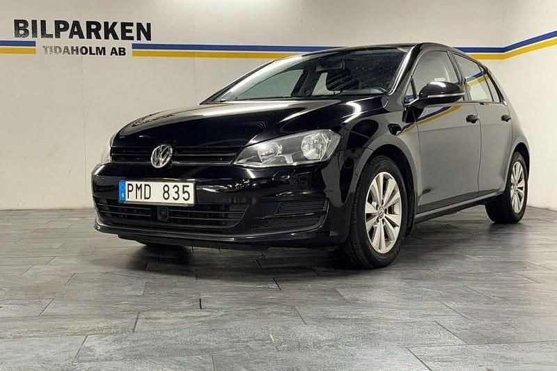 Svart Begagnad 2012 VW Golf VII Halvkombi | 69 900 kr - Bild 1/4