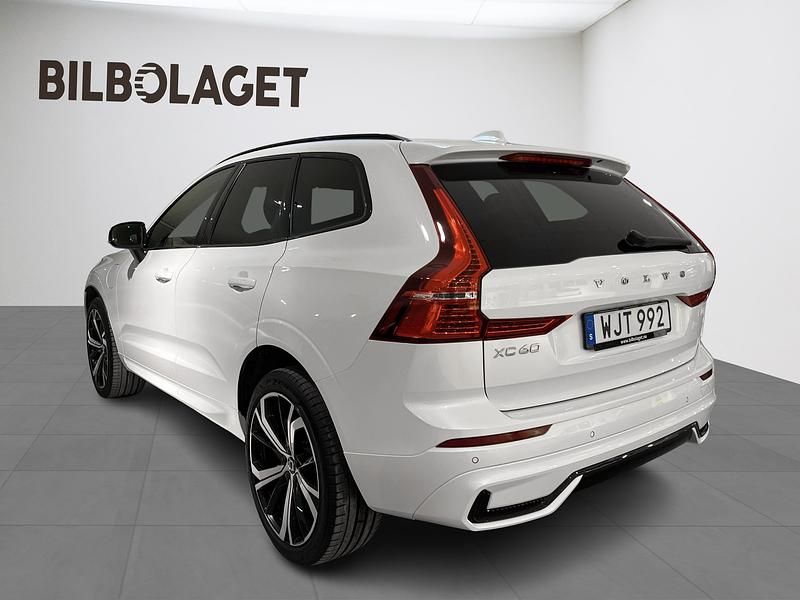 Begagnad Volvo XC60 R-Design 391 HK (287 kW) 2021 Vit SUV