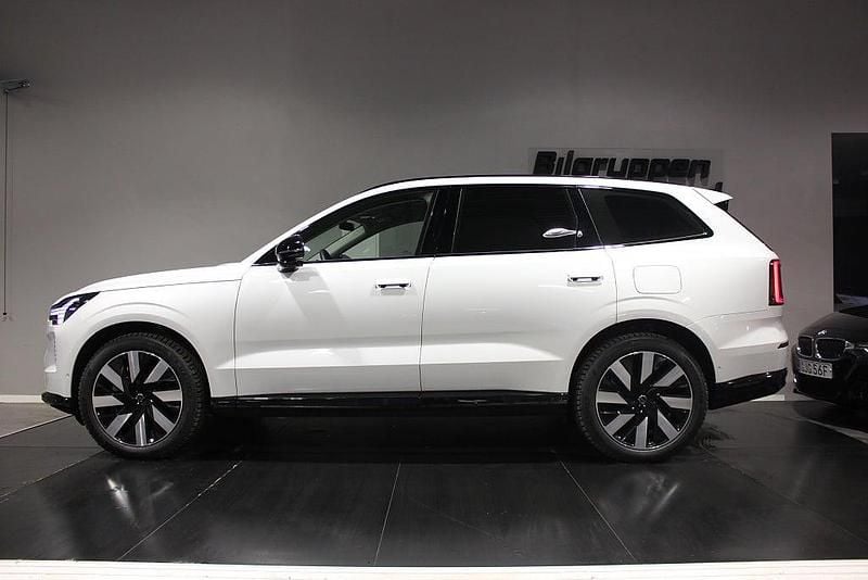 Begagnad Volvo EX90 Ultra 300 kW (408 HK) 2025 Vit SUV