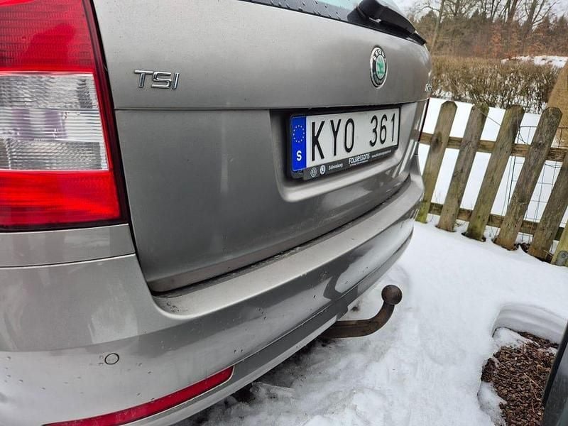 Begagnad Skoda Octavia 122 HK (89 kW) 2011 Kombi