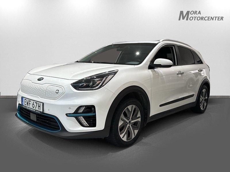 Vit Begagnad 2019 Kia e-Niro Advance SUV | 169 000 kr (Marknadspris) - Bild 1/4