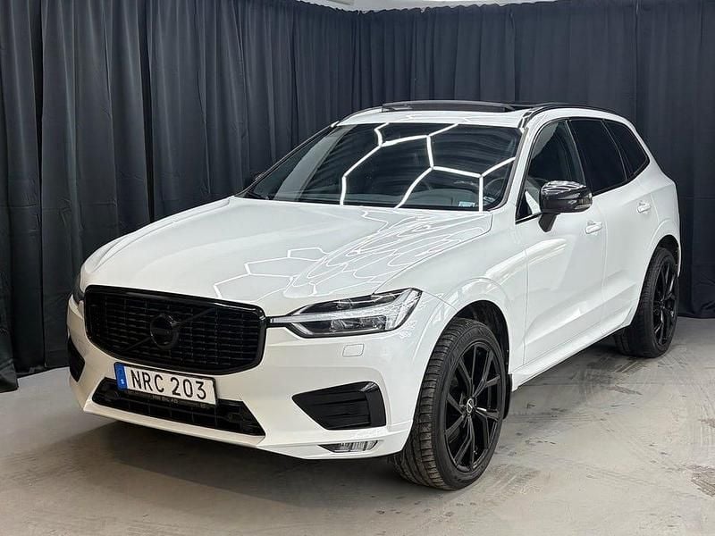 Begagnad Volvo XC60 R-Design 235 HK (172 kW) 2018 Vitmetallic SUV