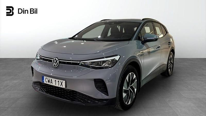 Grå Begagnad 2022 VW ID.4 Pro Performance SUV | 304 900 kr (Marknadspris) - Bild 1/4