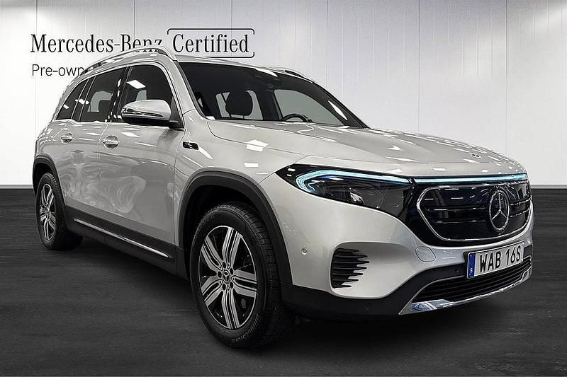 Begagnad Mercedes EQB300 Progressive 167 kW (228 HK) 2022 Silver SUV