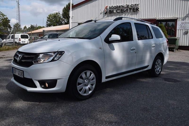 Vit Begagnad 2013 Dacia Logan MCV Kombi | 39 900 kr - Bild 1/4