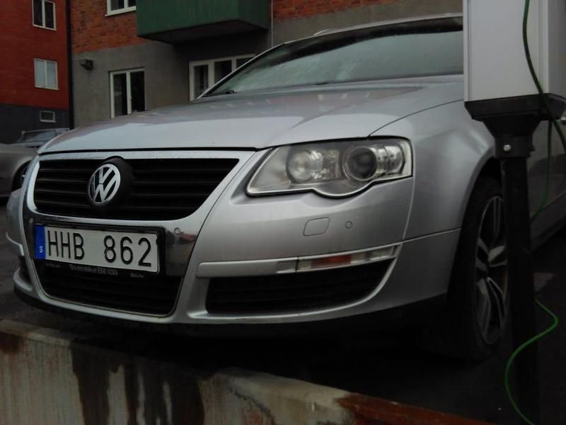 Begagnad 2010 VW Passat Kombi | 8 000 kr (Superpris) - Bild 1/4
