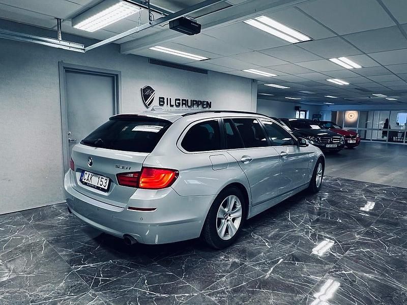 Begagnad BMW 535 306 HK (225 kW) 2011 Grå Kombi