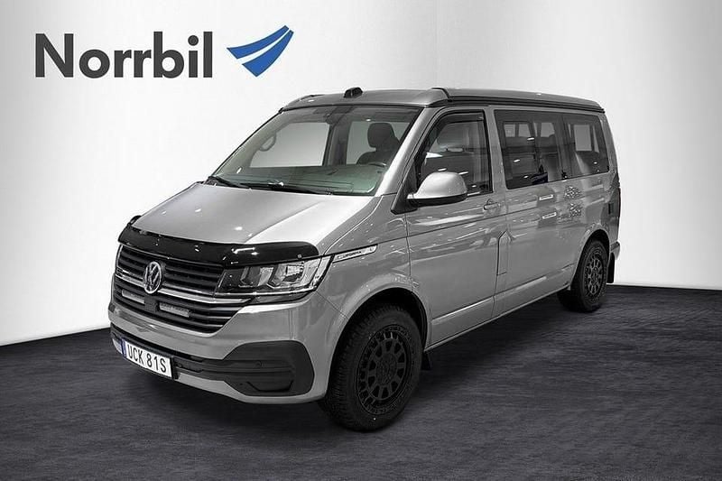 Brun Begagnad 2022 VW California California Van | 719 000 kr (Marknadspris) - Bild 1/4