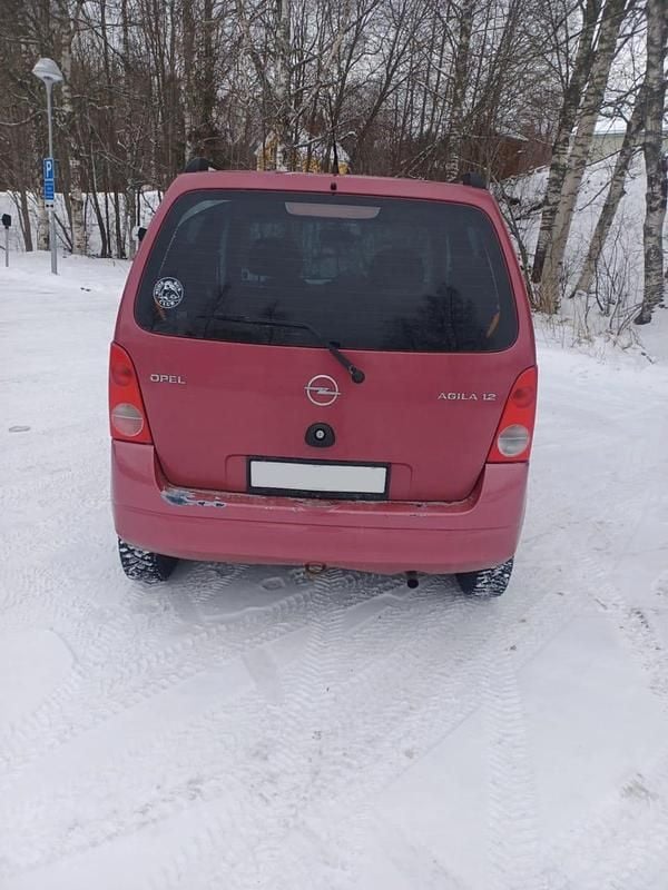 Begagnad Opel Agila 75 HK (55 kW) 2000 Minibuss