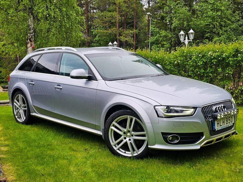 Silver Begagnad 2015 Audi A4 Allroad Kombi | 158 000 kr (Marknadspris) - Bild 1/3