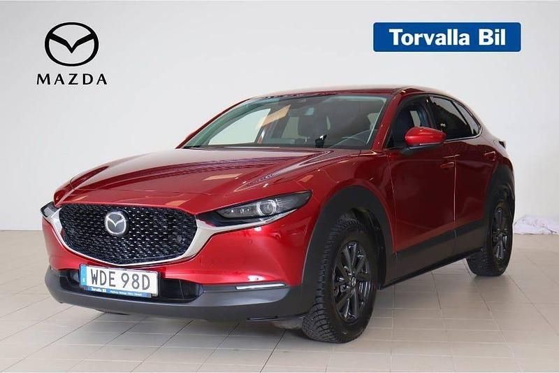 Röd Begagnad 2022 Mazda CX-30 Sky SUV | 268 900 kr (Marknadspris) - Bild 1/3