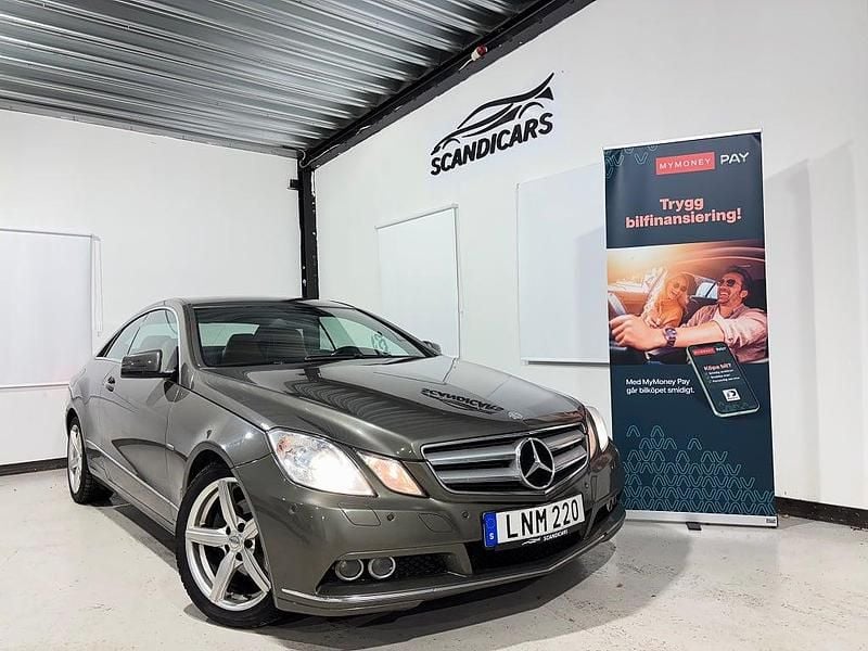 Begagnad Mercedes E220 170 HK (125 kW) 2010 Grå Sportkupé