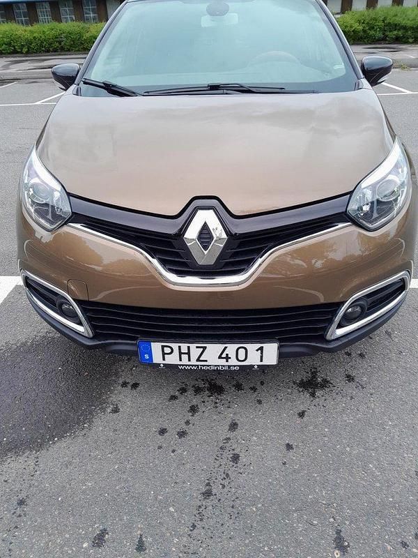 Begagnad 2017 Renault Captur SUV | 118 000 kr (Marknadspris) - Bild 1/4