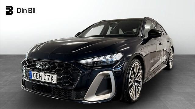 Firmamentblå metallic Begagnad 2024 Audi A5 S-Line Sportkupé | 599 900 kr - Bild 1/4