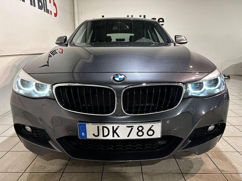 Begagnad BMW 320 Gran Turismo M Sport 190 HK (139 kW) 2018 Grå Halvkombi