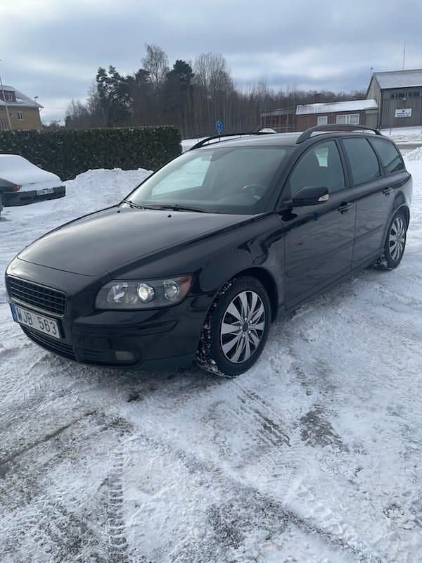 Begagnad Volvo V50 220 HK (161 kW) 2005 Kombi