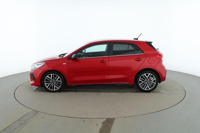 Begagnad Kia Rio Spirit 121 HK (88 kW) 2018 Röd Sedan