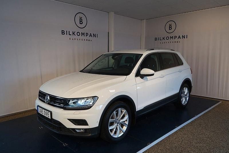 Vit Begagnad 2019 VW Tiguan SUV | 234 900 kr (Bra pris) - Bild 1/4