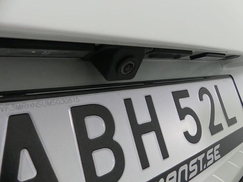 Begagnad Peugeot 5008 Allure 132 HK (97 kW) 2021 Vit Minibuss