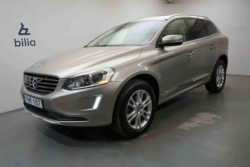 Brun Begagnad 2015 Volvo XC60 SUV | 219 900 kr - Bild 1/1