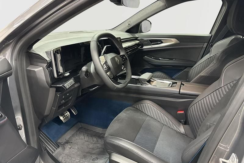 Begagnad Renault Rafale Esprit Alpine 303 HK (222 kW) 2025 Grå SUV