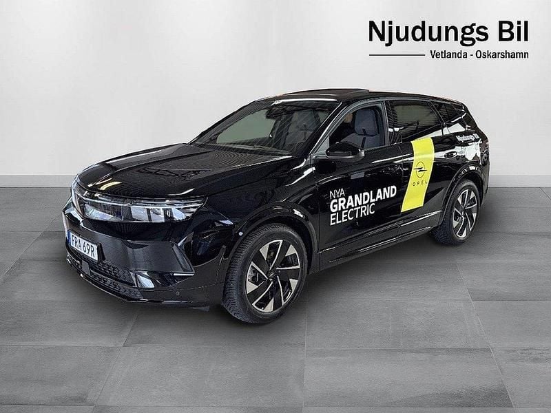 Svart Begagnad 2024 Opel Grandland Electric SUV | 559 000 kr - Bild 1/4