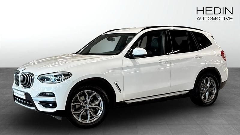 Vit (white) Begagnad 2020 BMW X3 Shadowline SUV | 304 700 kr (Superpris) - Bild 1/4