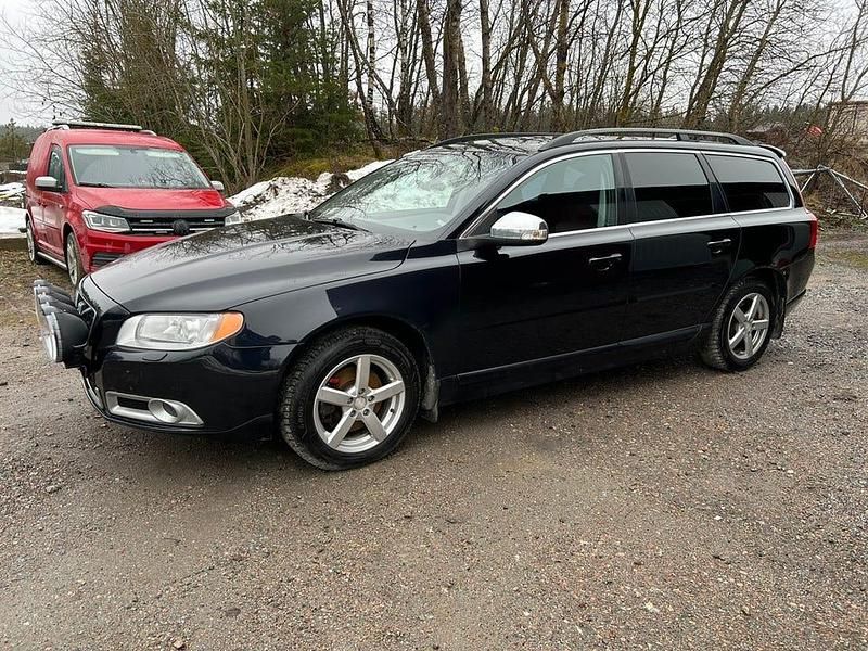 Begagnad Volvo V70 175 HK (128 kW) 2010 Kombi