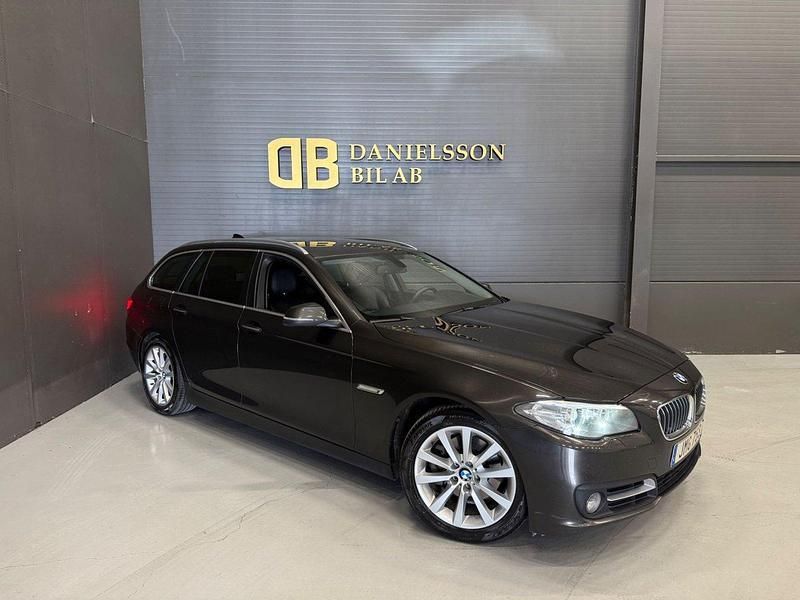 Brun Begagnad 2014 BMW 520 Kombi | 109 800 kr (Marknadspris) - Bild 1/4