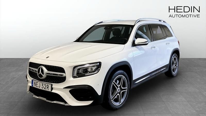 Vit (white) Begagnad 2022 Mercedes GLB200 SUV | 399 900 kr (Marknadspris) - Bild 1/4
